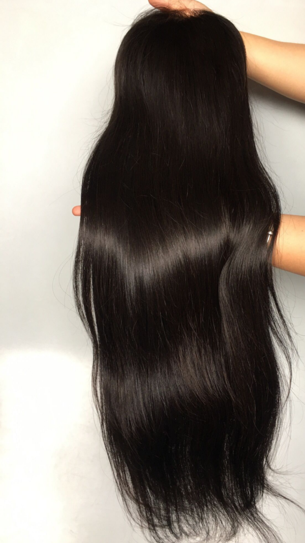 ELLA HD Laceclosure Straight Wig 200% density - Image 4